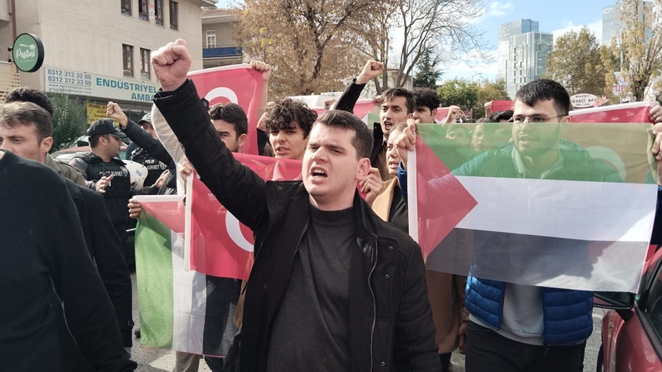 Video: Pro-Palestine rally outside US embassy in Ankara ahead of Secretary of State Blinken visit