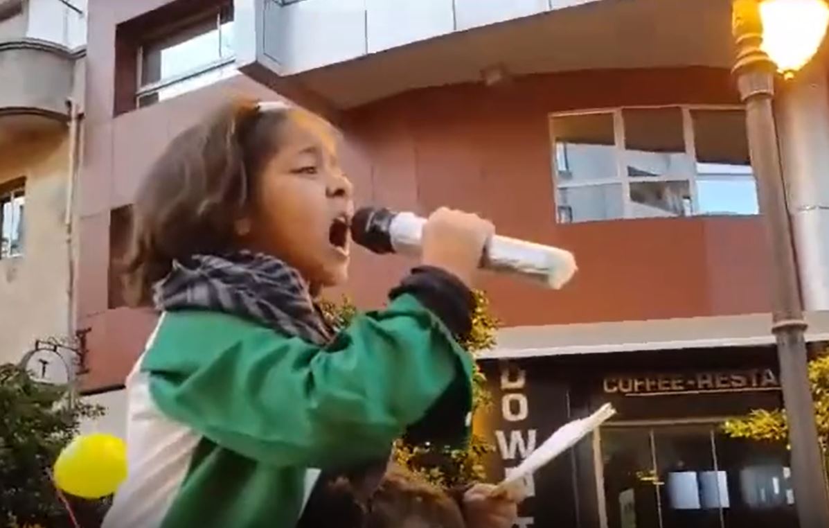 Video: Moroccan children chant for Gaza children in Tangier in solidarity with Palestinians 
