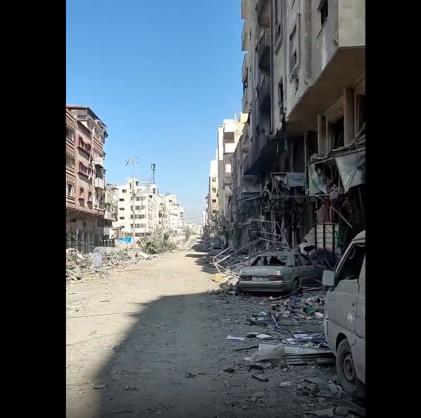 فيديو / القصف الصهيوني يتسبب في تدمير محيط واسع لمستشفى القدس غرب غزة