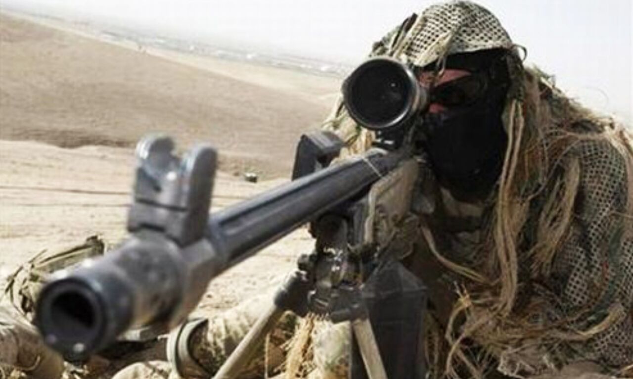 جان باختن یک سرباز ارتش آذربایجان در مرز ارمنستان