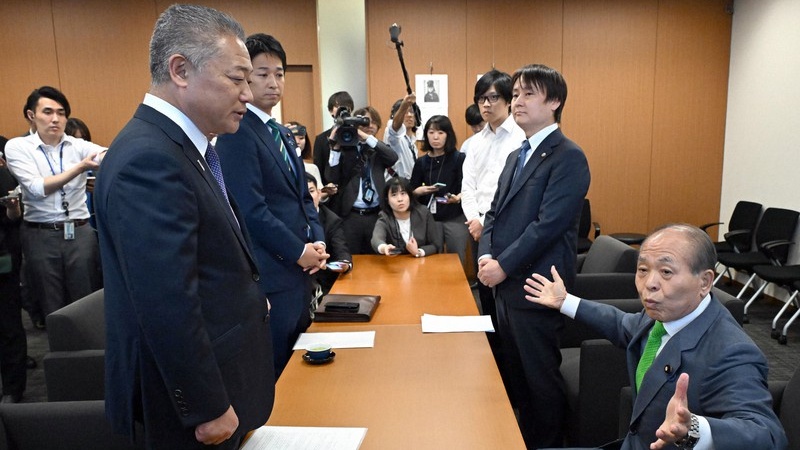 鈴木宗男氏「ロシアの友人で生きていく」