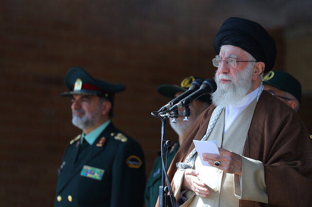 Imam Khamenei: Recent Palestinian operation result of Zionists' ferocity