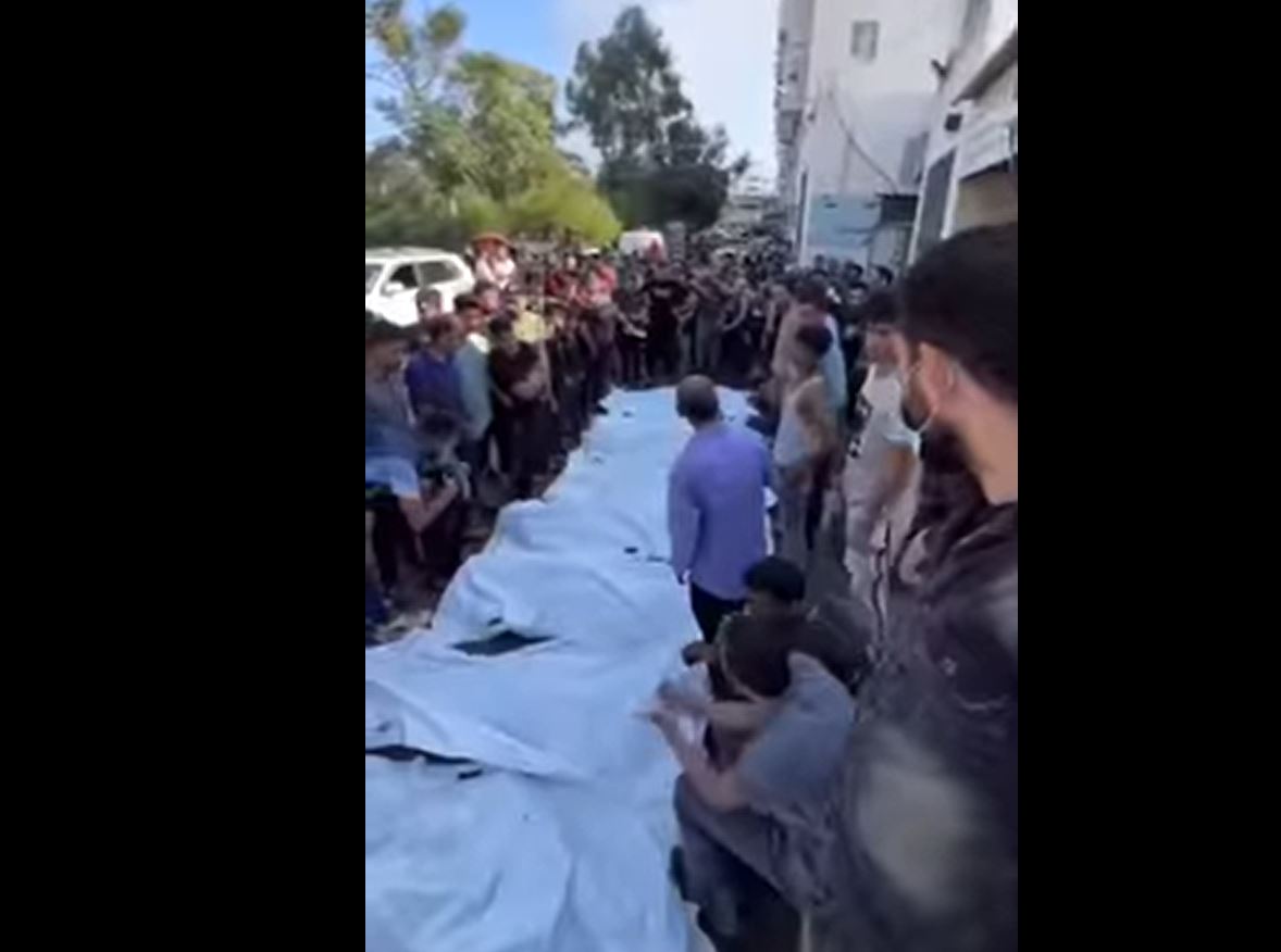 Video: Hundreds Palestinian bodies laying on floor and inside at Shifa hospital of Gaza