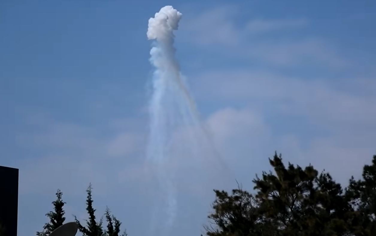 Video: Israeli terrorist army uses internationally banned cluster bombs in its ongoing aggression against Gaz