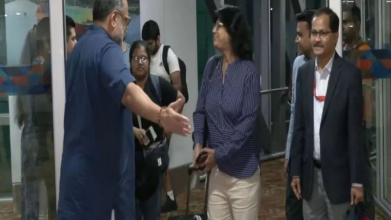 इस्राईल से स्वदेश लौटे 212 भारतीय।