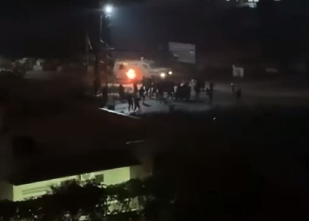 Video: Palestinian youth confront invasion of occupation forces in Silwad, east of Ramallah
