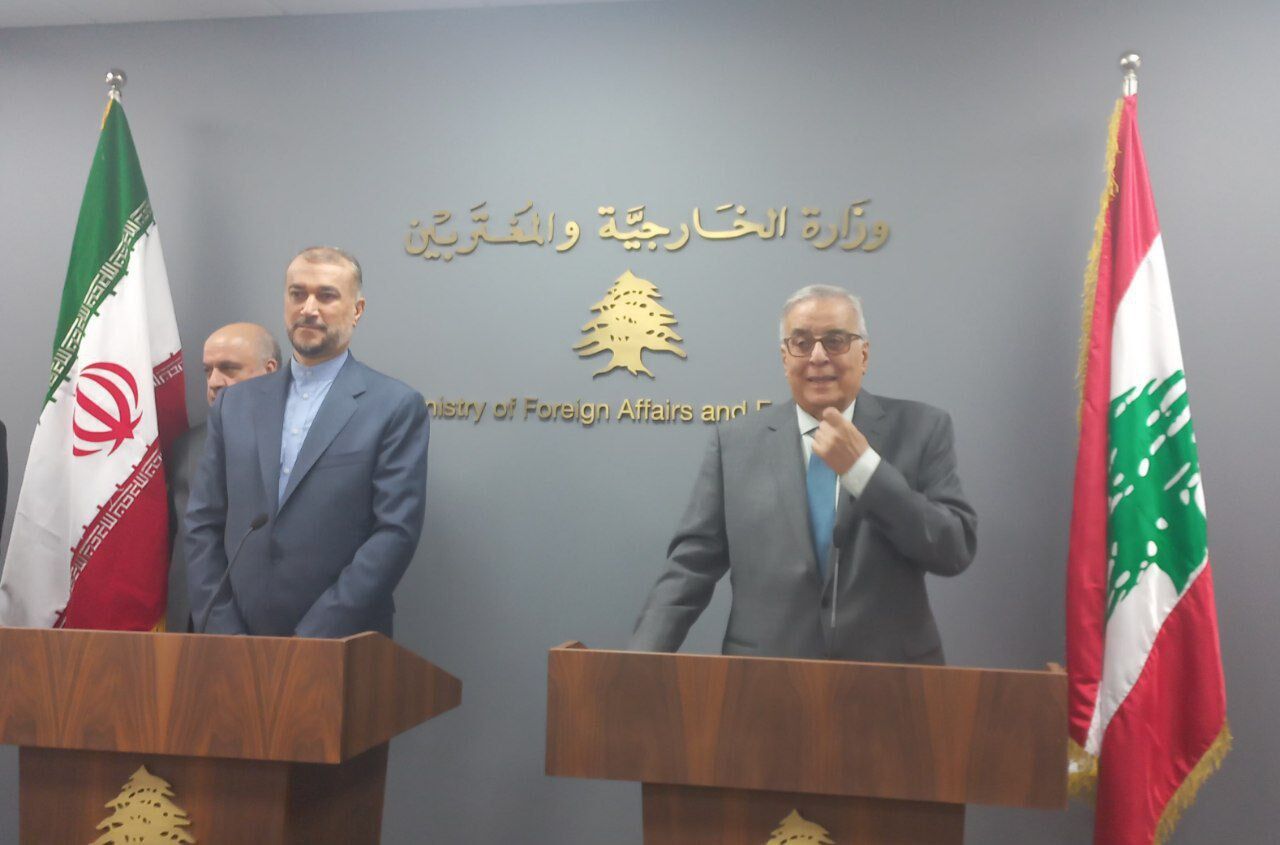 Iranian FM warns against continuity of Zionists' crimes