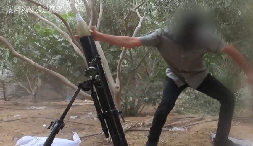 سرايا القدس تقصف تحشدات العدو في موقع "ناحل عوز"