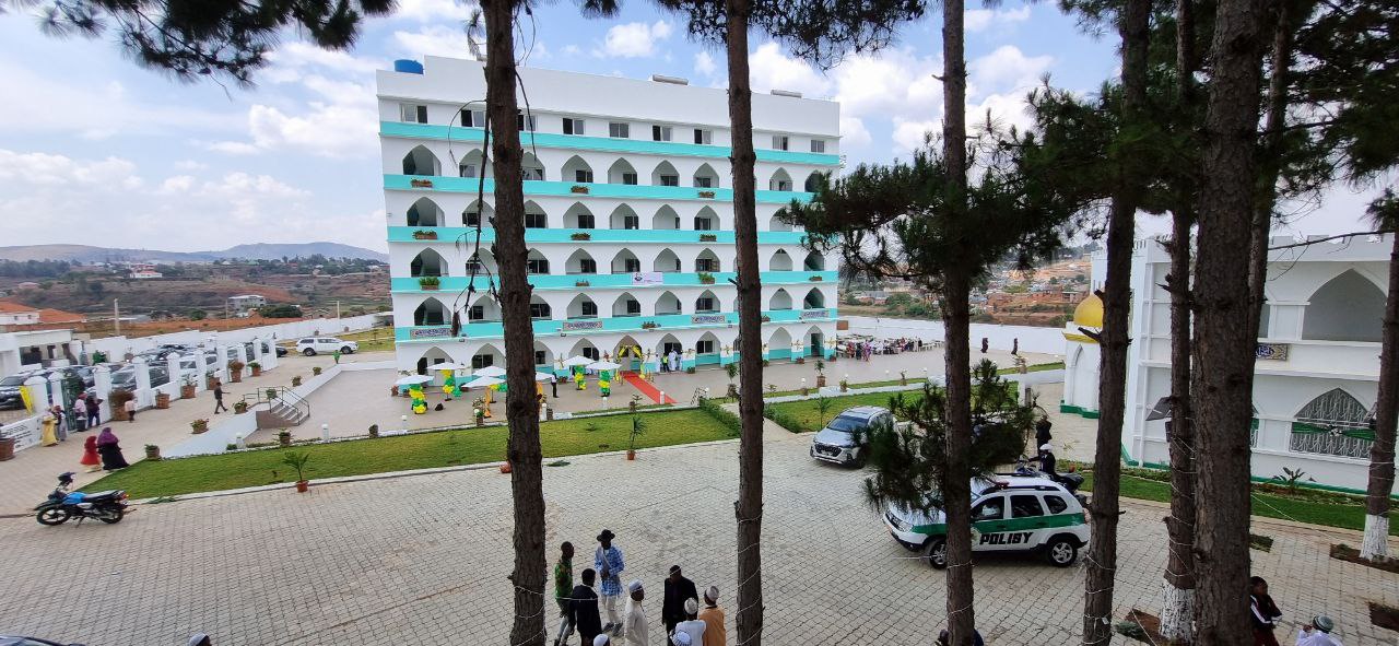 مرکز رسول اعظم(ص) در کشور ماداگاسکار افتتاح شد 