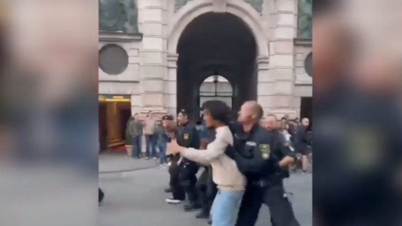 Странная и жестокая реакция немецкой полиции на сторонников Палестины
