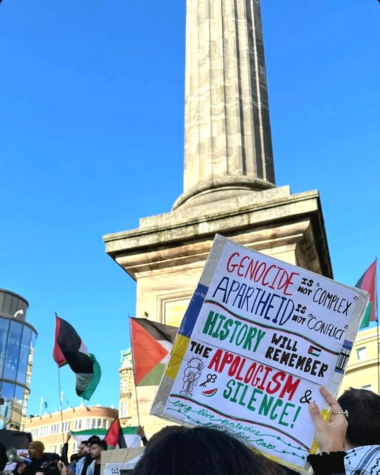 Photos: Solidarity with Palestine people in Newcastle, England