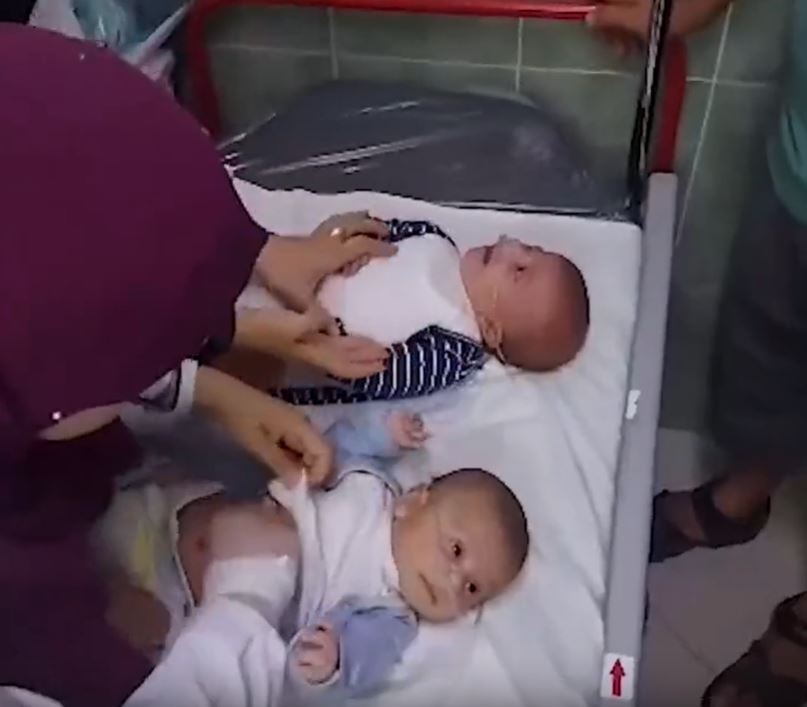 Video: These twins babies survived in Israeli strike on Gaza 