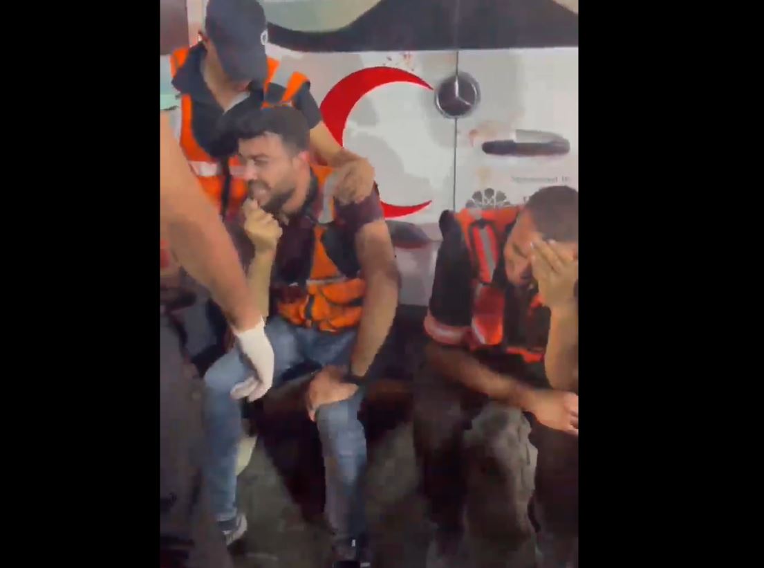 Video: 5 civil defense workers martyred when going to bombarded areas by Israeli strikes. 