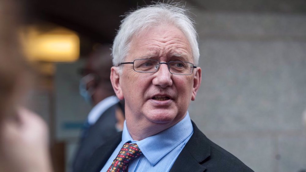 Former UK diplomat detained after supporting Hamas, Hezbollah