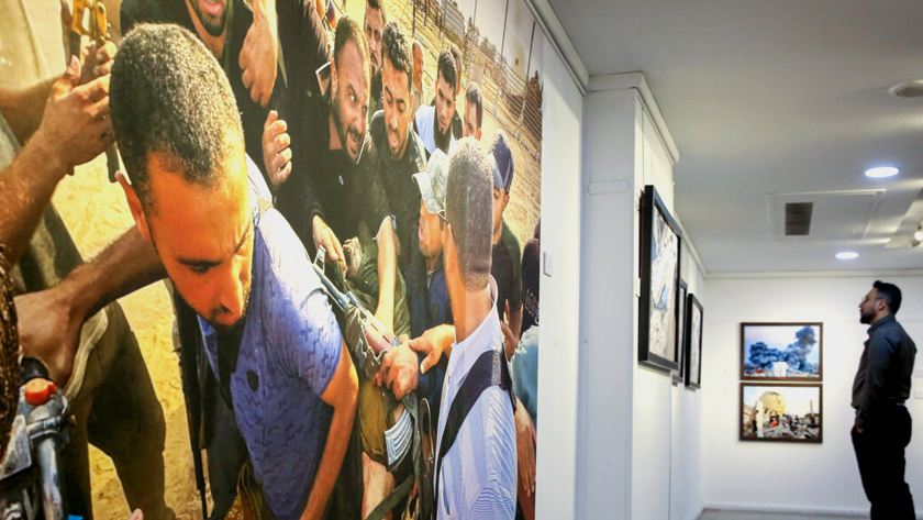 Photo exhibition to echo 'Al Aqsa Operation' kicks off in Tehran
