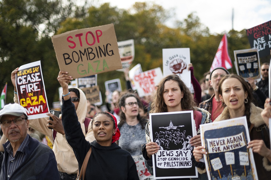 Hundreds of American-Jews hold sit-in at US Congress demanding ceasefire in Gaza