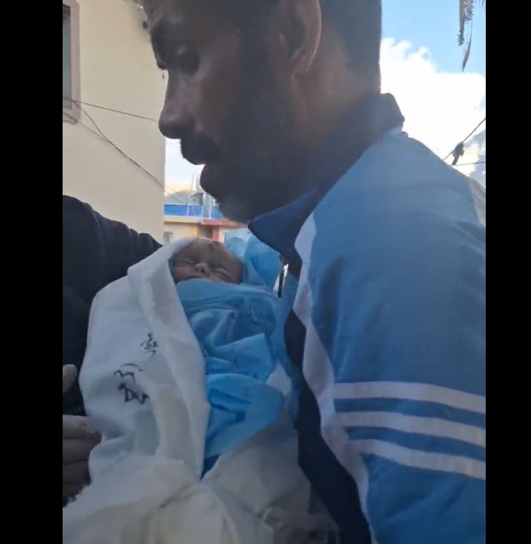 Video: One-month-old Palestinian baby martyred by Israel in Gaza