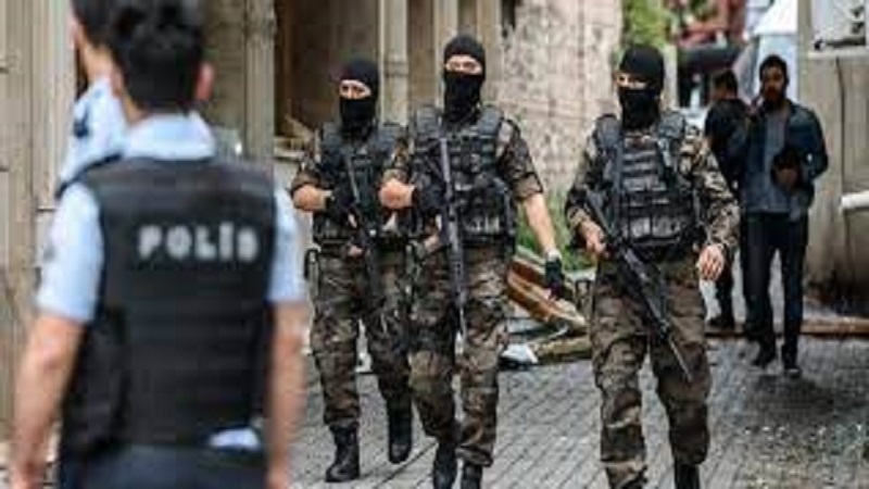 Turchia, arresto di 20 persone con l'accusa di cooperazione con PKK
