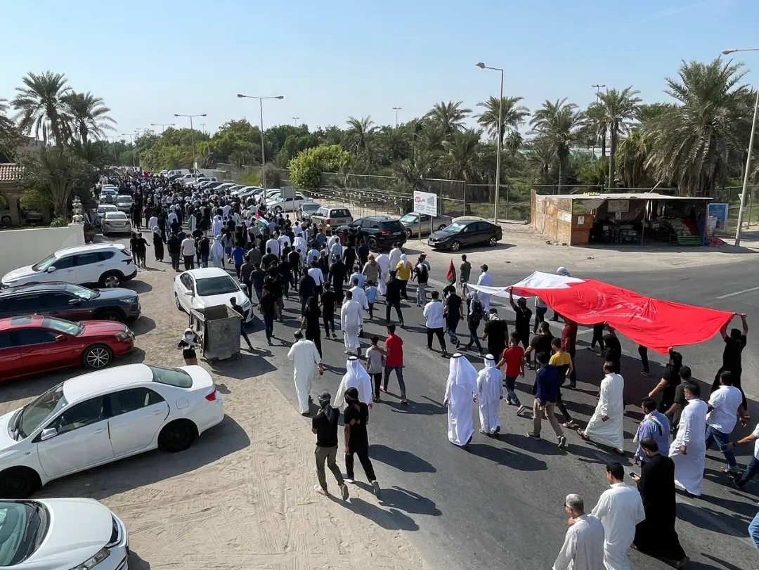 Video: Mass Friday protest in Bahrain in solidarity with Palestine 