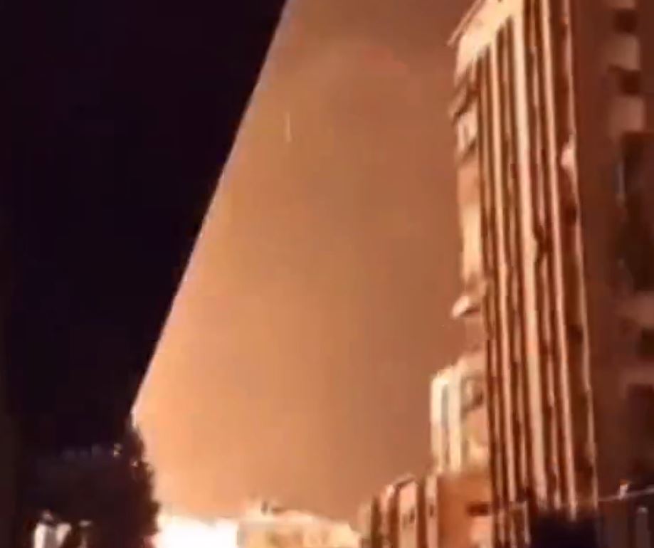 Video: Israeli warplanes launch a series of violent raids on Al-Zahraa city towers