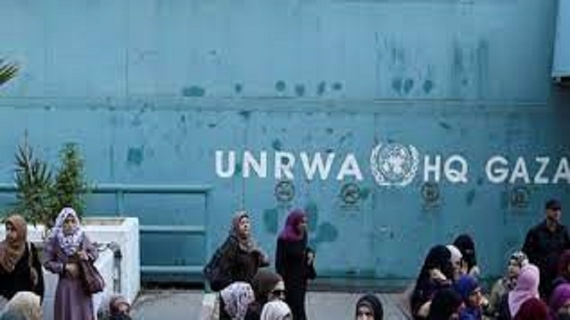 Il brutale bombardamento di una delle scuole dell'UNRWA nel sud di Gaza
