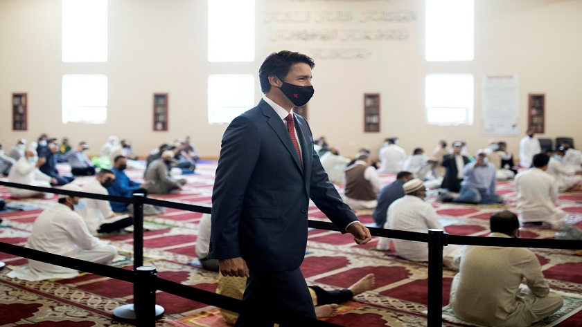Canadian PM booed at mosque over Israel-Hamas war