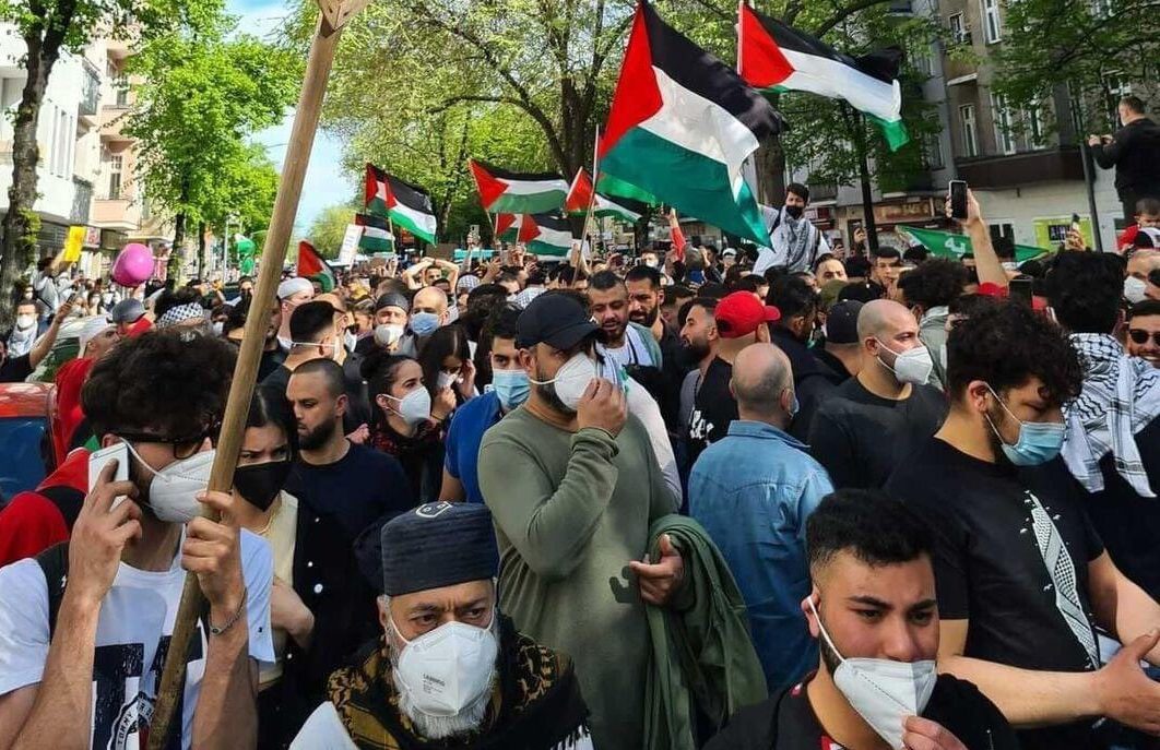 Pro-Palestinian rally held in Hanover, Germany (+Video)