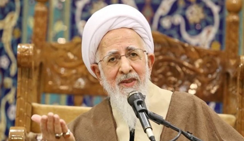 آية الله جوادي الآملي: لا يوجد حيوان مفترس يرتكب ماارتكبه الصهاينة من إبادة جماعية 