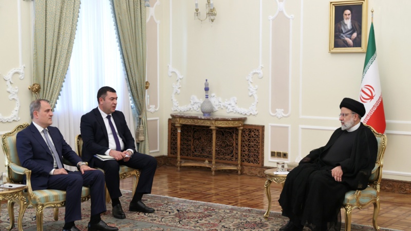 Президент Ирана: Иран делает акцент на решении вопросов и проблем региона посредством взаимодействия