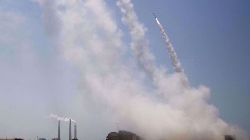 Filistin direnişi Tel-Aviv'i bombaladı
