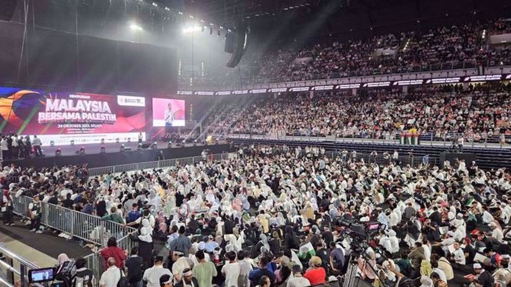 Thousands rally in Kuala Lumpur against Israel's onslaught of Palestinians