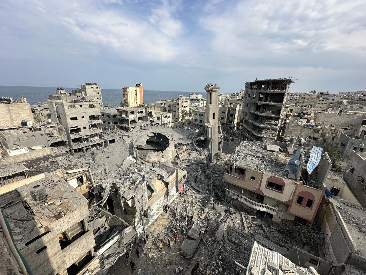 Destruction caused by Zionist regime's attacks equals that of atomic bomb: Hamas
