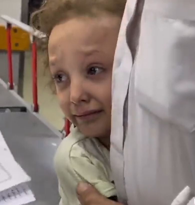 Video: "Oh uncle, I'm so sad," says this young Palestinian girl being rescued from rubble 