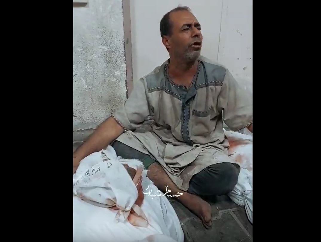 Heartbreaking scene of a Bereaved Palestinian father who lost children in Israeli bombardment 