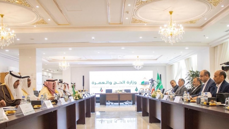 Iran dan Arab Saudi Bentuk Dewan Tinggi Perdagangan Bersama