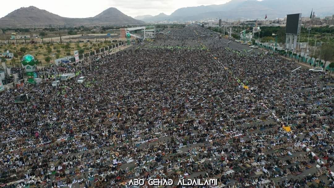 Video: For 3rd week, hundreds of thousands Yemenis in Sanaa protest in support of Palestinian