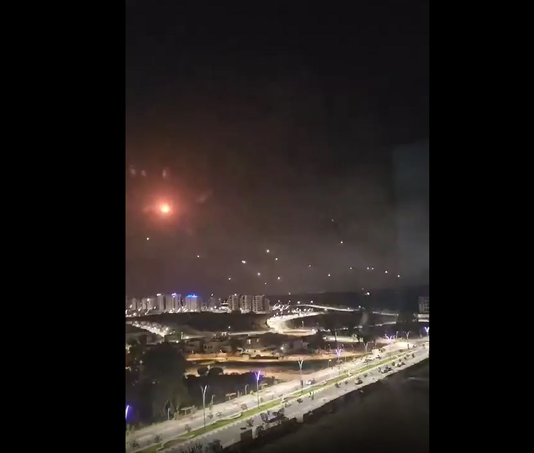 Video: Tel Aviv under Hamas rockets last night