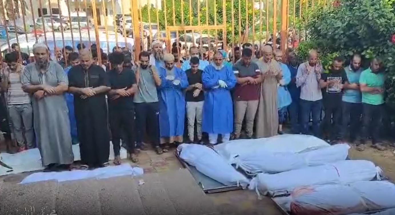 Video: Funerals everywhere in Gaza after bloody night that dozens Palestinian slaughtered in Israeli airstrikes