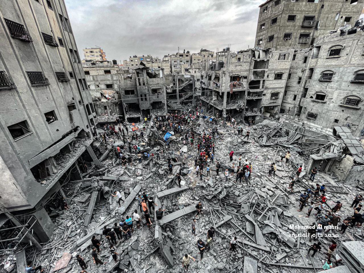 Video 2: Israeli warplanes hit Beach camp, Gaza; dozens killed, injured