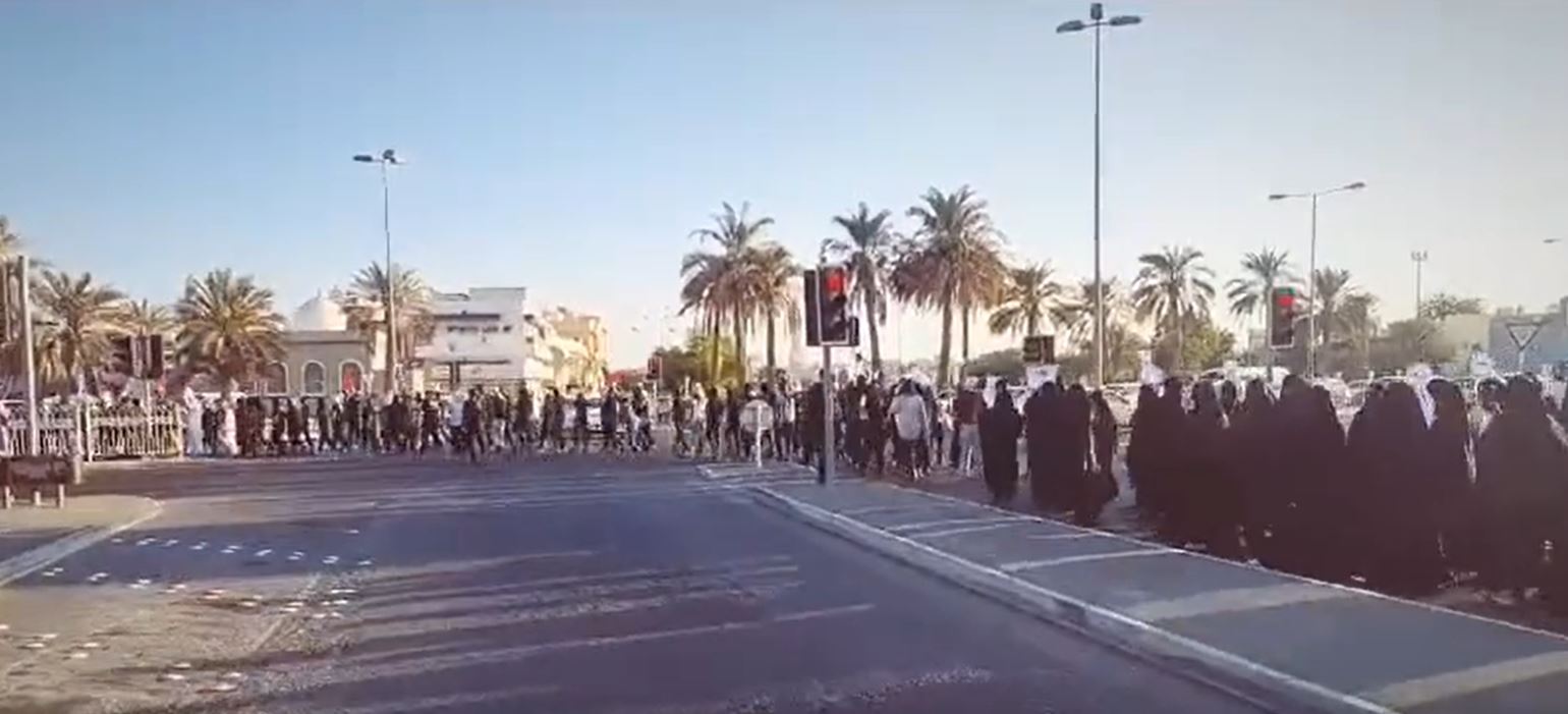 فيديو / مسیرات تضامن فی البحرین مع غزة التي تتعرض للعدوان العسكري الصهيوني