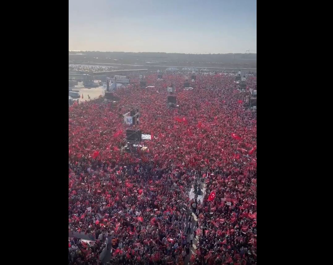 Video: Thousands rally in Istanbul, Turkey in support of Palestine