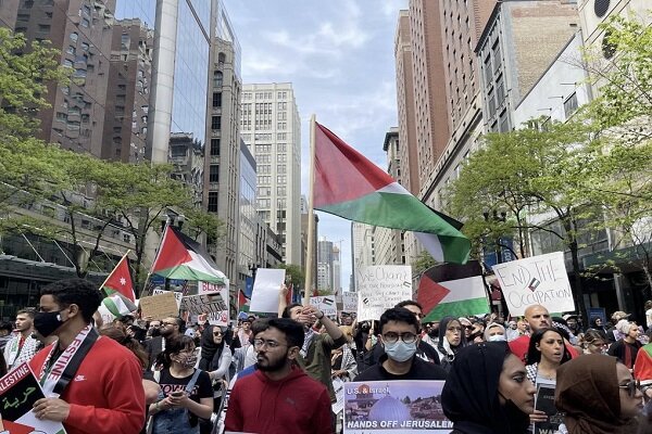 فيديو | مسيرة لدعم الشعب الفلسطيني في نيويورك