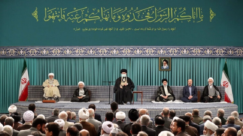 Rahbar: Siapa yang Dirugikan jika Umat Islam Bersatu ?
