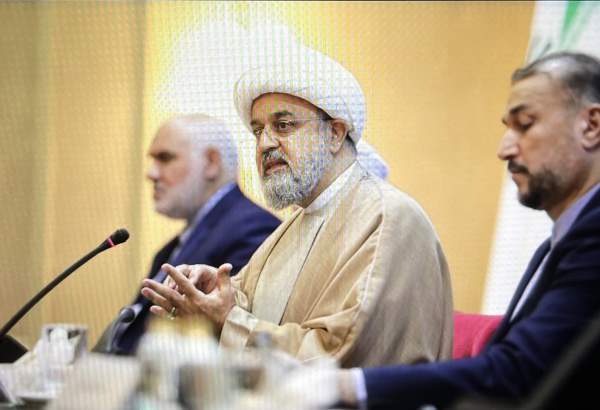 Shia cleric warns: Western liberalism major threat against Islamic nation