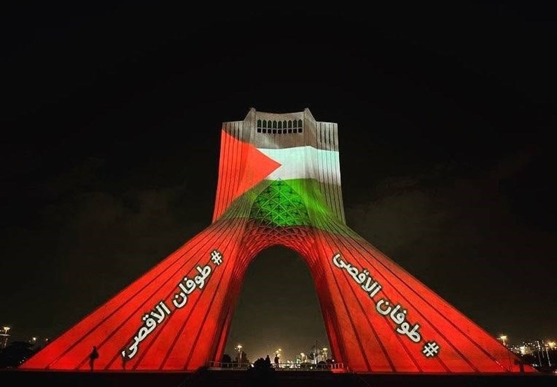Palestinian flag at Azadi tower in commemoration of resistance
