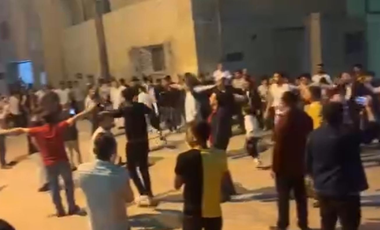 Video: Solidarity of Jordanians in Al-Karak with Palestinian resistance against Israeli occupation