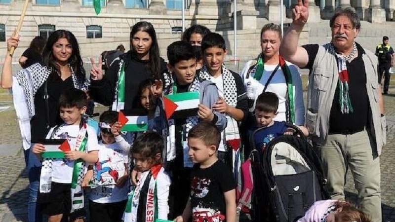  Митинг против сионистского детоубийства перед парламентом Германии