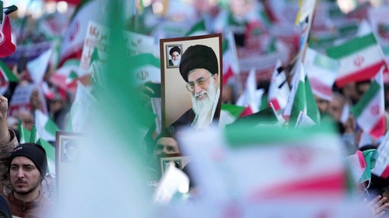  米誌、「イラン最高指導者は自国をさらなる西アジアの強国に」