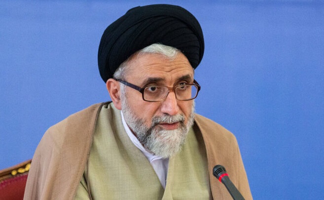 Ministro ng Seguridad ng Iran ay nag-anunsyo ng pagtuklas at pagbuwag ng 400 bomba sa bansa