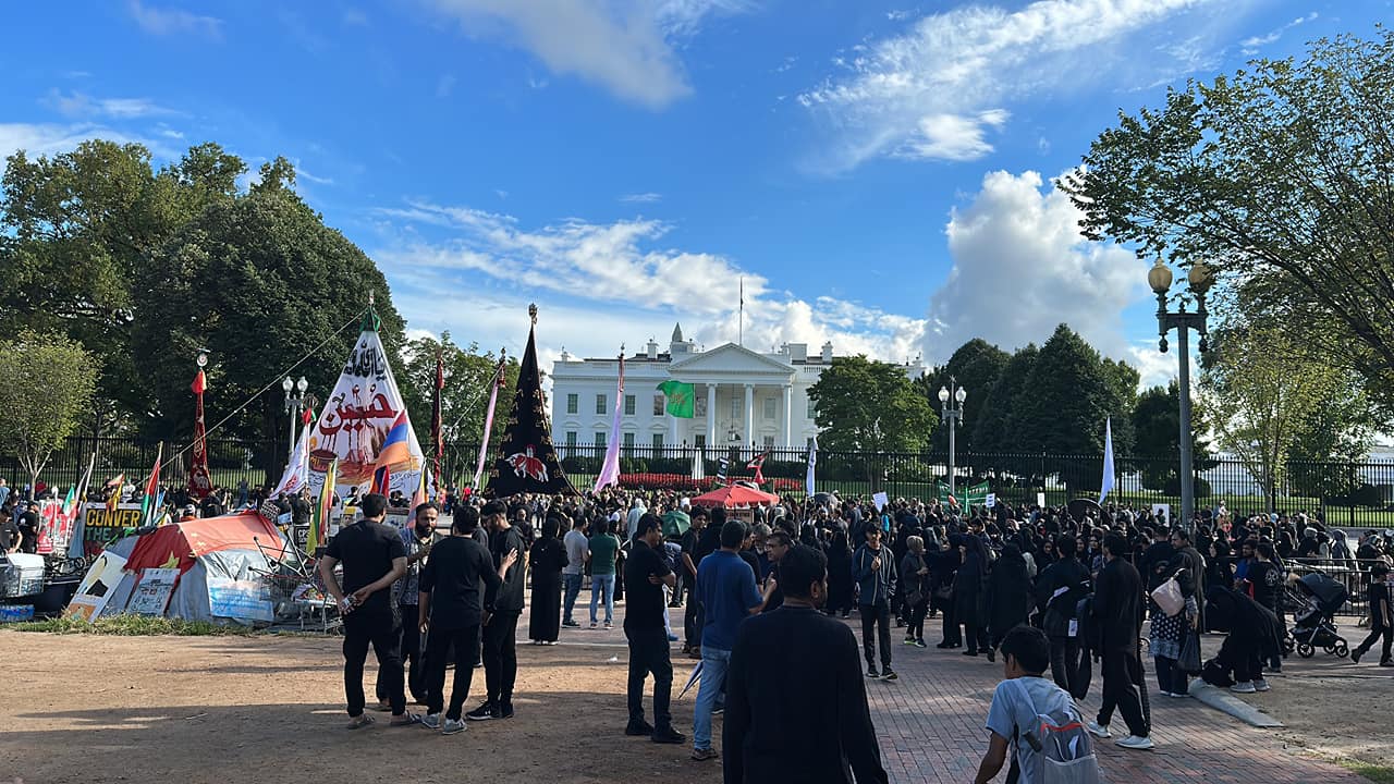 Video: Arbaeen mourning gathering in front of The White House in Washington DC, US